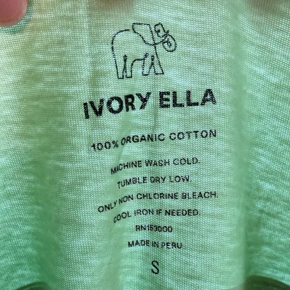 5️⃣ for 2️⃣5️⃣ | Ivory Ella | T- Shirt | S - Picture 4 of 4